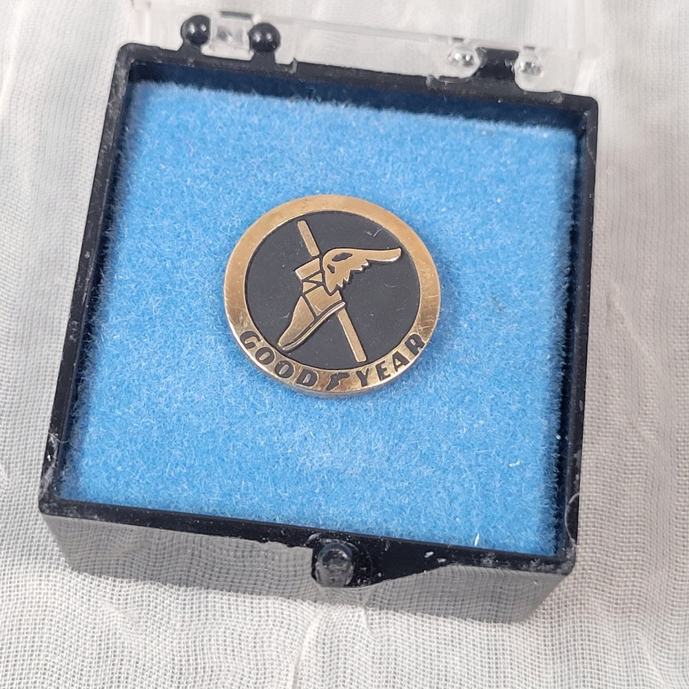 Vintage Goodyear Winged Foot Lapel Pin 1/10 10K Gold Filled Employee Service